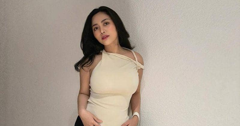 Instagram.com/rachelvennya